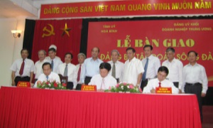 Bàn giao Đảng bộ Tập đoàn Sông Đà về Đảng bộ Khối Doanh nghiệp Trung ương